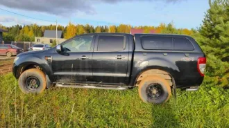 Ford Ranger 2013, 125 л.с., 190295 км, АКПП, VIN 6FPPXXMJ2PDK47061. На имущество зарегистрировано ограничение (обременение) права: находится в залоге у ООО ПКО «АБК». Автомобилю требуется ремонт: стучит и подтекает рулевая рейка, замена выжимного подшипника сцепления, замена датчика АБС (задний…