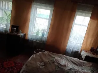 Продается 1/3 доля в праве собственности на жилое здание общей площадью 22,3 кв.м, кадастровый номер: 66:58:0701001:189. Адрес: Свердловская область, город Первоуральск, поселок Кузино, улица Октябрьская, дом 11. Назначение здания: жилое, количество этажей: 1, подземных этажей: 0. Общие сведения об…