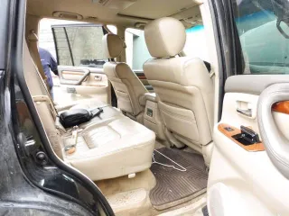 Lexus LX 470, 2004 года, 238 лс, полный привод, АКПП еще Транспортное средство Lexus LX 470, год выпуска 2004, модель, № двигателя 2UZ, 0883715, идентификационный номер  VIN  JTJHT00W843546304, кузов  кабина, прицеп  JTJHT00W843546304, цвет кузова  кабины, прицепа  черный, объем двигателя 238 кВт…
