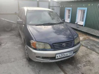 Toyota Ipsum 1997 года, 135 лс, 494000 км, АКПП. Автомобиль марки TOYOTA IPSUM, идентификационный номер (VIN) отсутствует, цвет синий, гос.номер К430КВ138, конструктор старого ввоза.