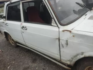 Автомобиль марки ВАЗ 21074, государственный регистрационный знак В543УР 134, цвет ярко белый, год изготовления 2006, идентификационный номер (VIN) XTA21074062349963, технически неисправен, на переднем правом крыле вмятины, видимые отслоения лакокрасочного покрытия, на левом крыле вмятина, на капоте…
