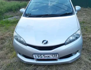 Toyota Wish, 2011 автомобиль легковой, марка: Toyota, модель: Wish, модель № двигателя Zge250018859, VIN отсутствует, год изготовления: 2011.