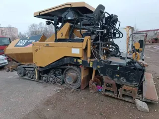 Асфальтоукладчик Caterpillar, 2012 года выпуска, заводской номер CATAP655TGNN00273