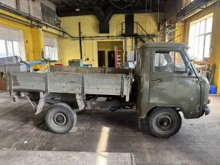 УАЗ 3301 1988 года выпуска. Автомобиль грузовой, государственный регистрационный знак С576ОС31, VIN XTT330300J0129542.