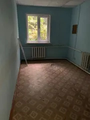 Земельный участок 484 кв. м с гаражами и административным зданием Пензенская область земельный участок с кадастровым номером 58:28:0400303:59 площадью 484 кв. м с расположенными на нем объектами недвижимого имущества, местоположение: местоположение установлено относительно ориентира, расположенного…