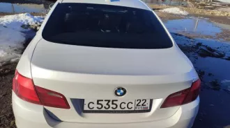 BMW 535I XDRIVE, 2011 года выпуска, госномер С535СС22, VIN WBAFU710X0C693712, номер двигателя 11997772, мощность 306 л.с, пробег 530 994 км. Обременение - запреты на регистрационные действия, залог в пользу ФНС. Состояние: сколы и царапины по кузову, трещина на лобовом стекле. Адрес: Ставропольский…