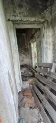 Нежилое здание, не эксплуатируемое по причине частичного или полного отсутствия отдельных конструктивных элементов зданий, расположенное по адресу: Хабаровский край, г. Советская Гавань, ул. Чкалова, д. 20, с земельным участком под ним Нежилое здание, не эксплуатируемое по причине частичного или…