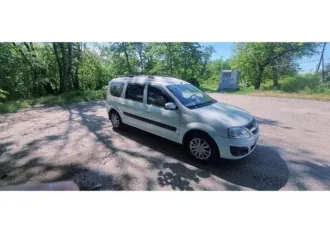Lada Largus 2013 года, 104 л.с., 107410 км. Автомобиль легковой, марка: Лада KS0Y5L, модель: Лада Ларгус, VIN: XTAKS0Y5LD0733982, гос. рег. номер: О997ЕА126, год изготовления: 2013.