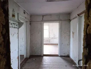 Жилой дом 51 кв.м. и земельный участок 2525 кв.м. в Тюменской обл. - Жилой дом, площадь 51 кв.м., адрес (местонахождение): ТЮМЕНСКАЯ ОБЛАСТЬ,р-н. Аромашевский,,д. Юрминка,ул. Школьная,11,, кадастровый (условный) номер: 72:03:1101002:94, вид собственности: индивидуальная. - Земельный участок…