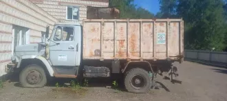 Мусоровоз КО-440-4 на базе автомобиля ЗиЛ-433362, 2001 г.в., на зап. части. Назначение: мусоровоз. Пробег: 60810. Марка: отсутствует. Год выпуска: 2001. Модель: КО-440-4. VIN (заводской) номер: XVL48320010000133.