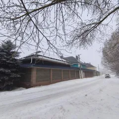 Дом 262,2 кв.м. и земельный участок 1852+/-32 кв.м. в Самарской обл. земельный участок, площадь 1852 +/- 32 кв.м., назначение: земли населенных пунктов, вид разрешенного использования: для ижс, адрес (местонахождение): Россия, Самарская область, р-н. Волжский, п. Черновский, ул. Вишневая, д. 4А…