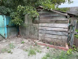 Земельный участок 1600 кв.м, жилой дом 89,2 кв.м, Ставропольский край, ст-ца Стодеревская, Каюшникова, д.36. Земельный участок с кадастровым номером: 26:36:110703:42, площадью 1 600 кв.м. и жилой дом с кадастровым номером: 26:36:110703:151, площадью 89,2 кв.м., расположенные по адресу: РОССИЯ…