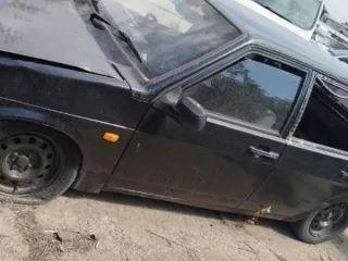 ВАЗ 21099, 2001 г.в., VIN XTA21099012958314, черного цвета, с признаками эксплуатации, с видимыми дефектами и механическими повреждениями, возможны скрытые повреждения и дефекты. Государственный регистрационный знак: 218АХЕ.