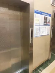 Квартира. Площадь: общая 129,7 кв. м, этаж: 23, кад. ном. 77:06:0003008:6846
По адресу: Россия, г. Москва, пр-кт Нахимовский, д. 73, кв. 83,