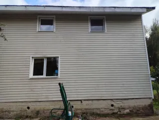1/2 доля земельного участка 755 кв. м и нежилого здания 178 кв. м, Московская область. Вид объекта: земельный участок; кадастровый номер: 50:09:0060304:629; площадь: 755 кв. м; местоположение: Московская обл., р-н Солнечногорский, п. Радищево, снт Лесные поляны, уч. 34а; разрешенное использование…