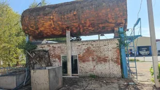 Здание кад. номер 23:43:0304072:121, Нежилое здание   эстакада мет. площадью 40,3 кв.м. Сооружение кад. номер 23:43:0304072:148, Артезианская скважина № 4640, назначение: нежилое, инвентарный номер: 93911. литер: LXXVI. глубина: 175 м. Место нахождения: Краснодарский край, г. Краснодар, Центральный…
