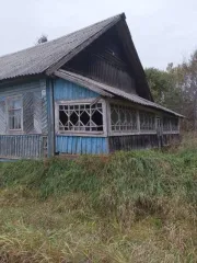 Дом 56,1 кв.м. и земельный участок 3000 кв.м. в Новгородской обл., здание 56,1 кв.м. Кадастровый номер: 53:09:0054201:32, назначение объекта: Жилое, площадь: 56,1 м2, вид права: Собственность, адрес: 175350, Новгородская область, р-н Марёвский, с/п Марёвское, д Малое Дёмкино, ул Народная, д 17…