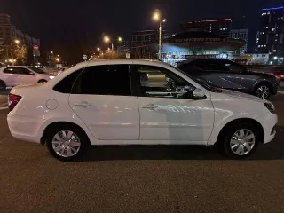 Lada Granta 2019 года, 106 л.с., 350000 км, VIN: XTA219070L0648448, в залоге у ООО МФК "ПСБ Финанс".