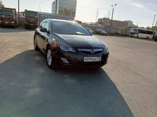 Легковой автомобиль Opel Astra Sports Tourer, год изготовления: 2012, VIN: XWFPE8DC1C0014765, цвет: Черный, разрешенная максимальная масса: 2045 кг, масса без нагрузки: 1503 кг, тип двигателя: Бензиновый, экологический класс: Четвертый, организация-изготовитель: ООО "АВТОТОР Т" (Россия)…