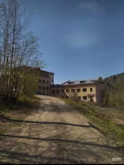 - отдельно стоящее нежилое здание стационара общей площадью   3 101,4 кв. м, кадастровый номер 42:12:0106003:1129, расположенное по адресу: Кемеровская область - Кузбасс, Таштагольский район,  пгт Мундыбаш,       ул. Григорьева, д. 22. - земельный участок общей площадью 2 873 кв. м, кадастровый…