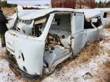 Движимое имущество (автомобили, специализированная техника), расположенное по адресу: г. Самара п. Козелки автобаза №2. Полуприцеп автомобильный НЕФАЗ 9334-10, VIN X1F9334P0A0013171, г.в 2010, гос.рег.знак АУ 0869 63. Автомобиль КАМАЗ 44108-10, VIN XTC44108KA2373168, г.в 2010 гос.рег.знак Н 001 УМ…