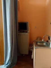 Жилое помещение, площадь: 16,2 кв.м., кадастровый номер: 30:12:030650:1864
Адрес (местонахождение): Астраханская область, городской округ город Астрахань, город Астрахань, улица Безжонова, дом 92, квартира 93,
