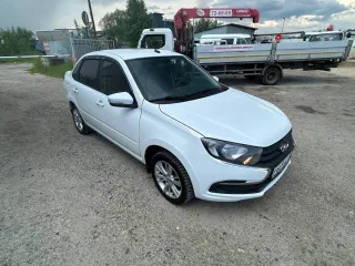 Lada Granta 2024 года, 90 лс, пробег 55094 км. Седан, цвет белый, госномер P669KO186, VIN XTA219070R1026951, ЭПТС 1643 01085512817, СТС 99 62 856358.
