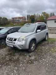 Nissan X-Trail 2012 года, 150 л.с., пробег 214762 км, полный привод, автоматическая коробка передач. Цвет кузова серебристый. VIN: Z8NTCNT31CS045483, двигатель № C016257.