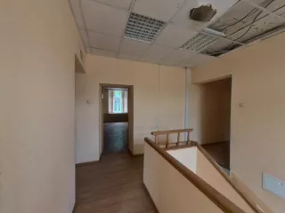 Нежилое помещение по адресу: г. Москва, ул. Большая Филёвская, д. 13, площадью 569,3 кв. м, кадастровый номер: 77:07:0002004:5800. Назначение нежилого помещения: Свободное. Общая площадь: 569.3. Кадастровый номер: 77:07:0002004:5800.