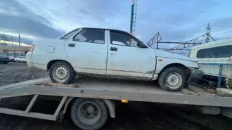 Автомобиль ВАЗ 21102, 1999 г/в, цвет ярко белый, г/н Р 946 ТН 56, VIN XTA211020X0104757. Автомобиль имеет следы эксплуатации такие как потертости лакокрасочного покрытия на кузове автомобиля, имеются загрязнения подкапотного пространства и салона автомобиля. Возможны скрытые дефекты. Претендентам…
