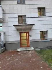 Audi A6 2018. Квартира 65 м², Москва. Промышленный станок Bosch. Долг ООО "Вектор" 500 000 руб.