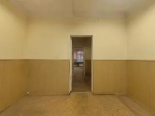 Нежилое помещение по адресу: г. Москва, ул. Преображенская, д. 5/7, площадью 87,5 кв. м (Этаж № 1), кадастровый номер: 77:03:0003014:6356. Назначение нежилого помещения: Свободное. Общая площадь: 87.5. Кадастровый номер: 77:03:0003014:6356.