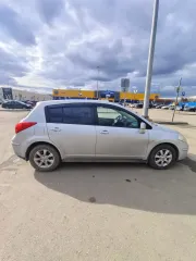 Nissan Tiida 2008 автомобиль марки Nissan модель Tiida 2008 г.в. VIN-номер 3N1FCAC11UL455863 адрес нахождения ТС.Москва, 3-я Нововатутинская По предварительной записи по эл. почте cos8569600@mail.ru и тел. +7 985 425-39-02