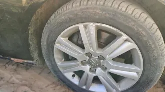 Audi A4, 2010 г.в., г/н В208ХМ12, VIN WAUAFAFL4AN057295, цвет черный в рабочем состоянии, расположенный по адресу: РМЭ, Мари-Турекский район, с. Хлебниково, ул. Октябрьская, д.16. Мощность двигателя: 155 кВт, 211 л.с. Объем двигателя: 1984 куб.см.