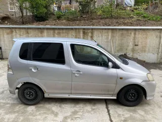 Daihatsu YRV 2000 автомобиль VIN M211G001701 серебристый