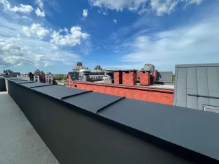 Трехкомнатная квартира 106.5 кв.м в Калининграде по адресу: ул. Молодой Гвардии, д.34, кв.371. Кадастровый номер 39:15:132901:2698.