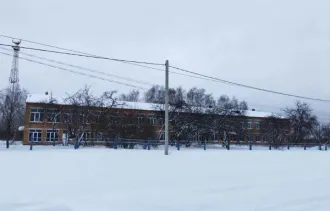 Нежилое здание (школа) 1774,3 кв.м, котельная 212,3 кв.м, земельный участок 2860 кв.м, Республика Башкортостан. Нежилое здание (школа), назначение объекта – нежилое, площадь объекта 1774,3 кв.м, количество этажей - 2, в том числе подземных – 0, материал наружных стен – кирпичные; нежилое здание…
