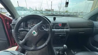 Skoda Octavia 2007, 75 лс, 208976 км. Легковой автомобиль, марка: ШКОДА OKTAVIA, год изготовления: 2007, VIN: TMBDC41U478876342, ПТС: 77TO031395280420070Z.