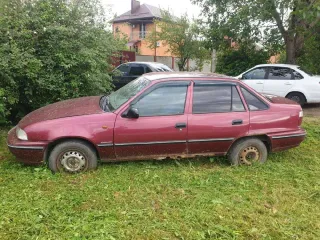 Daewoo Nexia 2007: Легковой автомобиль, марка: Деу, модель: Нексия, год изготовления: 2007, цвет: спелая вишня, VIN: XWB3D31UD8A145749. Автомобиль на ходу, в 2022 пересобирался двигатель. Автомобиль ранее ездил на метане, сейчас скорее всего нужно оформлять. Есть ржавчина по кузову на порогах и…