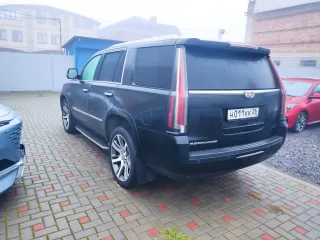 Cadillac Escalade (Vin Y3WS47KJ5GB005523) 2016 г.в. На имущество наложены ограничения в виде запрета на регистрационные действия. Имущество находится в залоге у АО "Кредит Европа Банк (Россия)". Автомобиль на ходу, имеет недостатки: требуется замена аккумулятора. Ознакомление с имуществом…