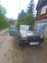 Автомобиль Nissan X trail 2003 года. Двигатель      бензин, 2,5л. Мощность   165 л.с.,Коробка передач      АКПП , Привод   передний, + 4WDс кнопки,Цвет   серый, Пробег   202 200км, Руль   левый