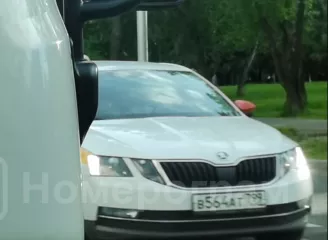 автомобильлегковой автомобиль, марка: шкода, модель: октавия, год изготовления: 2017, vin: xw8an4ne7jh009187, г/н: в564ат799.  имеются внешние повреждения тс в виде сколов и трещин. возможны иные скрытые дефекты.