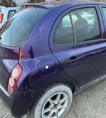 Автомобиль Nissan March, год выпуска 2002, VIN AK12031344, цвет кузова сиреневый.