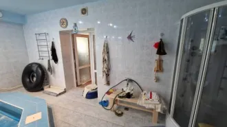 Дом 459,3 кв.м, здание 80,3 кв.м и земельные участки в Московской области. Жилое здание кадастровый № 50:20:0020402:1410, общей площадью 459,3 кв. м, вид права – собственность, по адресу: Московская область, Одинцовский район, Назарьевский с. о., пос. Назарьево, ПЖК «Назарьево», д. 38; Земельный…