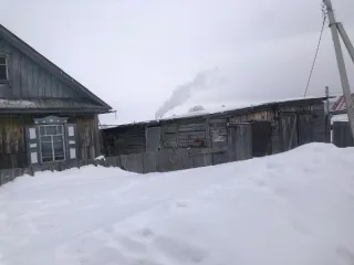 Здание 29.9 кв.м, Хабаровский край, ул. Читинская, д. 38, кадастровый номер 27:20:0010110:176, с земельным участком по адресу Российская Федерация, Хабаровский край, м.р-н Николаевский, г.п. город Николаевск-на-Амуре, г. Николаевск-на-Амуре, ул. Читинская, д. 38, год ввода в эксплуатацию 1951…