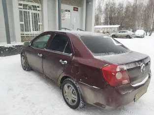 Автомобиль Geely MK, идентификационный номер (VIN): X9W215700B0006174, год изготовления: 2011, гос.номер н/д, в залоге у АО «ТБанк».