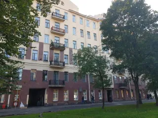 Нежилое помещение 96.8 кв.м Санкт-Петербург, расположенное по адресу: Санкт-Петербург, пр-кт Большой В.О., д. 56, литера А, пом. 4-Н, площадь 96.8 кв.м, назначение: нежилое, этаж: цокольный, кадастровый номер 78:06:0002081:3509. Право собственности подтверждается записью в Едином государственном…