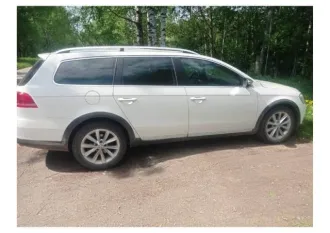 Volkswagen Passat, 2013 года выпуска, 211 лс, 377852 км, VIN WVWZZZ3CZDE157802. Легковой автомобиль Volkswagen Passat, 2013 года, 211 лс, 377852 км.