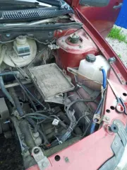 Lada Kalina 2009 года, VIN XTA11193090091081, пробег 164 000 км, цвет серебристо-красный. Состояние неудовлетворительное.