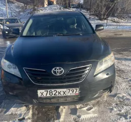 Toyota Camry 2008 года, черный цвет. VIN: JTNBK40K103041419, ПТС: 77 УА 764643, госномер: Х782КХ797. Находится в залоге у Банка ВТБ (ПАО).